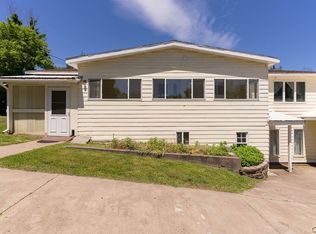 384 Kingdom Rd, Oswego, NY 13126