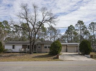 1341 Forest Lake Rd, Southport, NC 28461