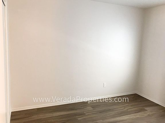 4th image of 4157 Central Ave
