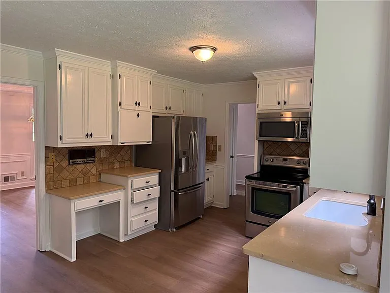 12265 King Cir — Photo 11