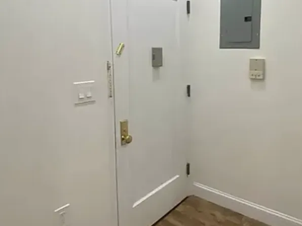 419 Third Avenue image 6 of 6