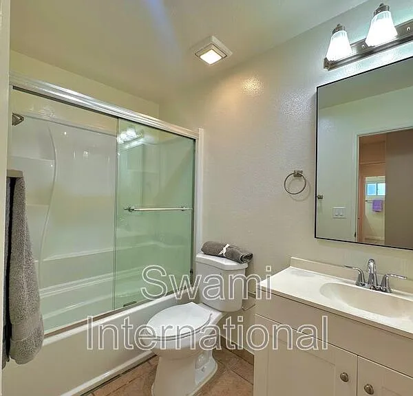1705 W 253rd St #6 — Photo 11