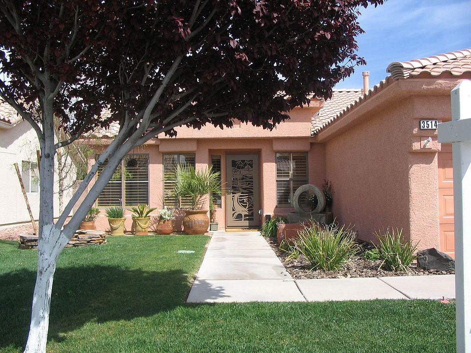 Charming Beautiful Home Perfect for a Family!!!