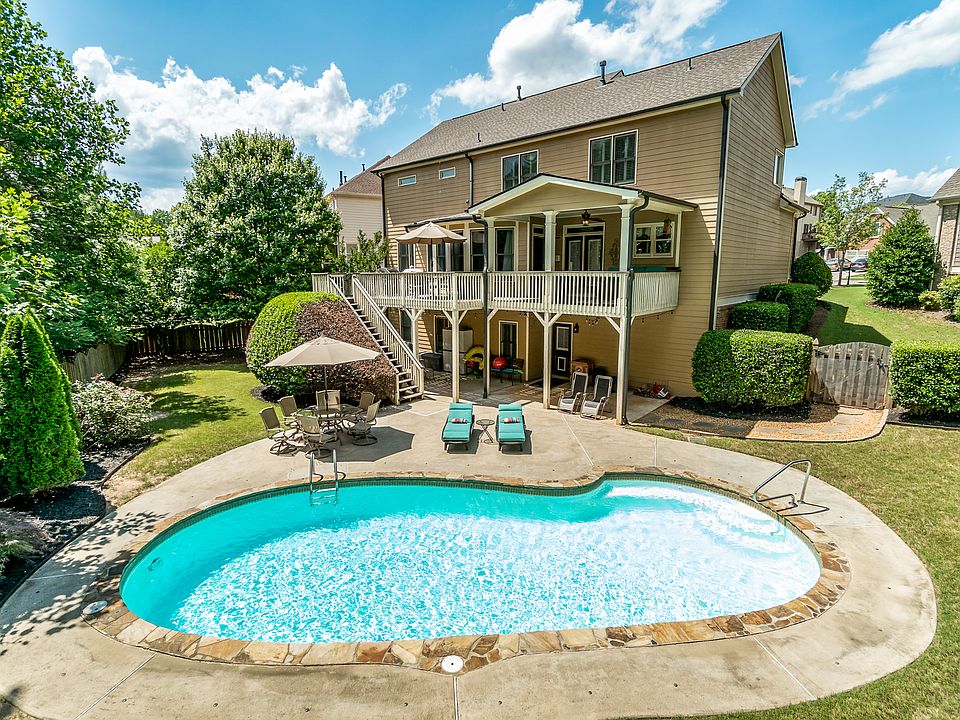7826 Dragonfly Ct, Flowery Branch, GA 30542 | Zillow