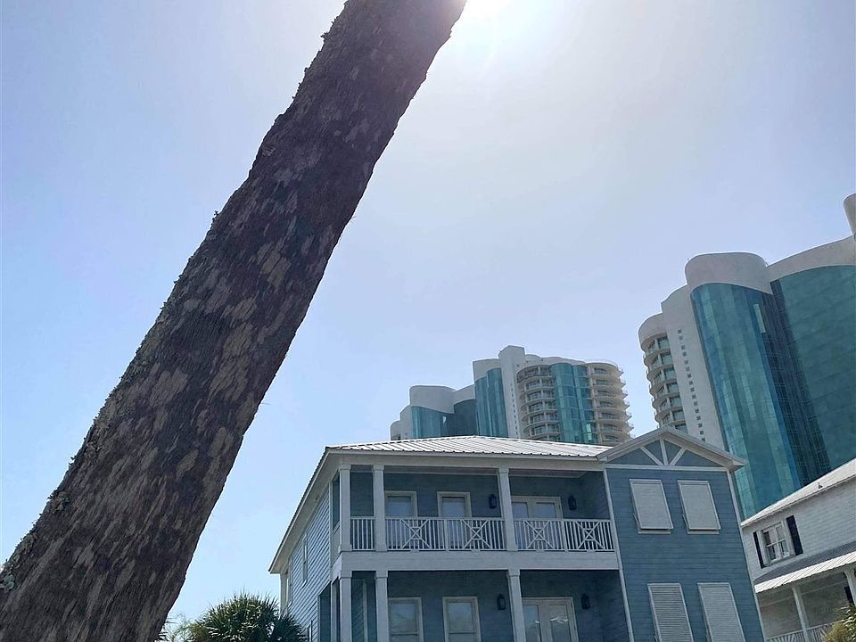 1st image of 3250 Mariner Cir