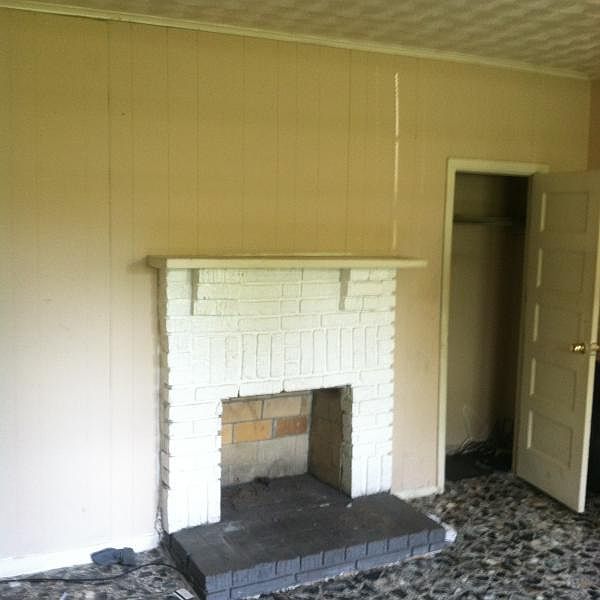 2nd image of 365 Boston St