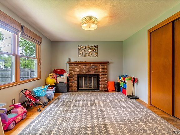 4th image of 513 Cottonwood Dr