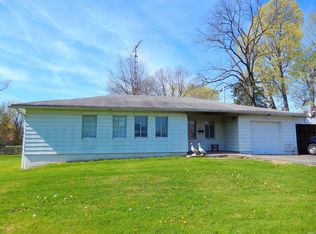 409 W Association St, Ellettsville, IN