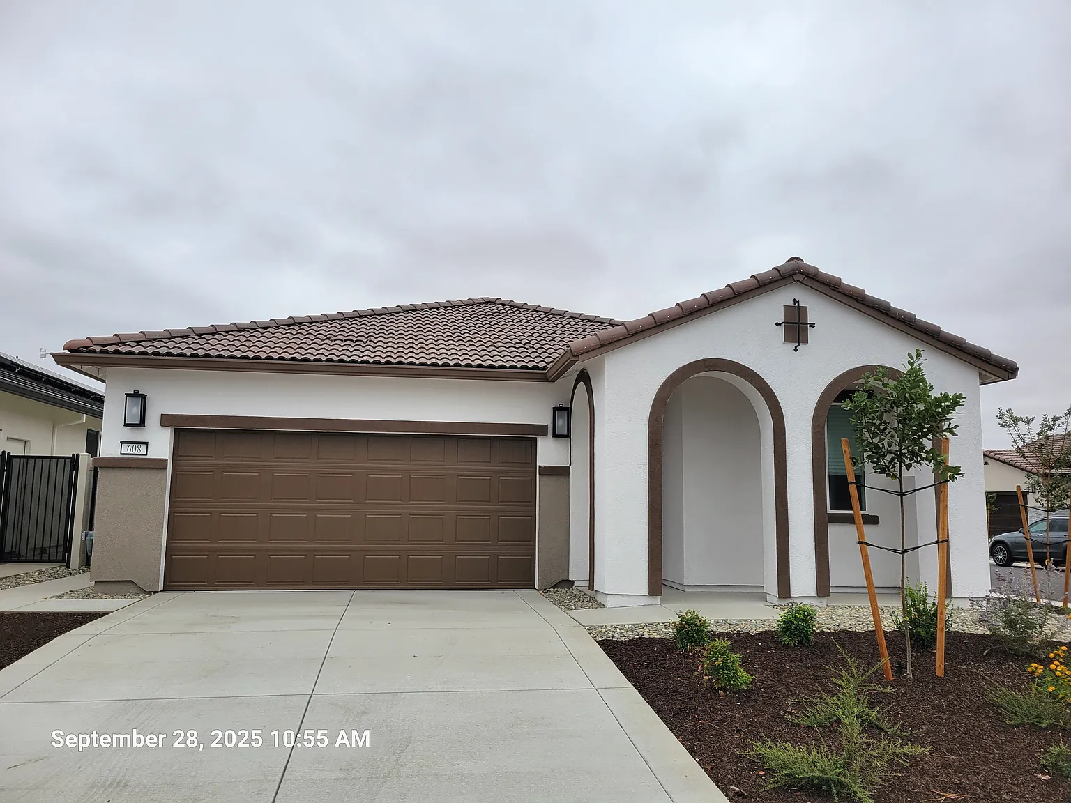 3 bed, 1423 sqft, $2,900 — Photo 1