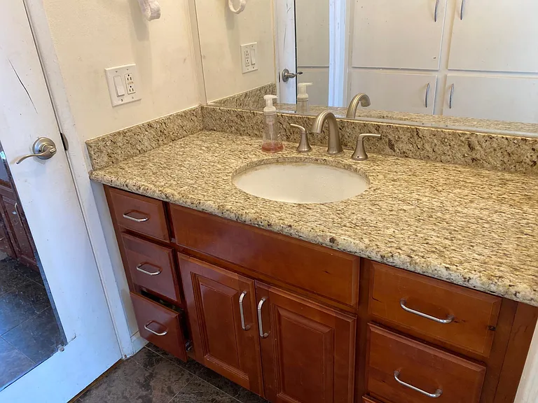 2870 Pruneridge Ave — Photo 16
