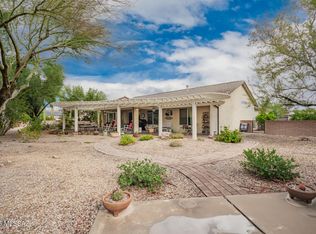537 N Keyes Rd, Green Valley, AZ 85614
