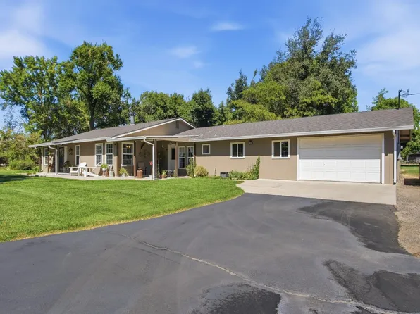 12024 Orange Blossom Rd, Oakdale, CA 95361