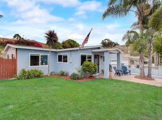 3961 Cameo Dr, Oceanside, CA 92056