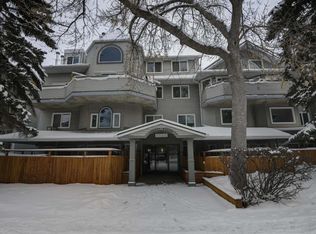 1720 W 13th St SW #104, Calgary, AB T2T3P4