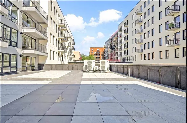 Rented by East Coast New York Inc | media 5