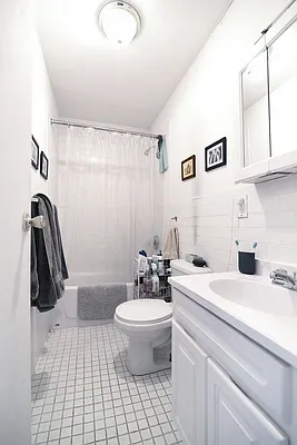 Rented by Coda Real Estate NYC | media 18