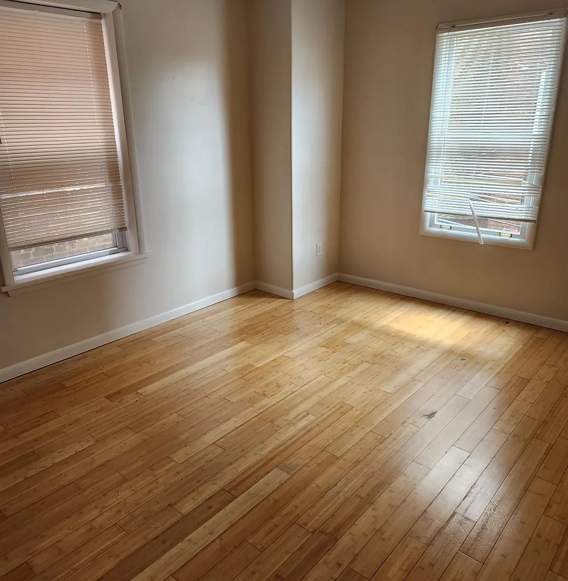 2 bed, 1.5 bath, $1,900 — Photo 2