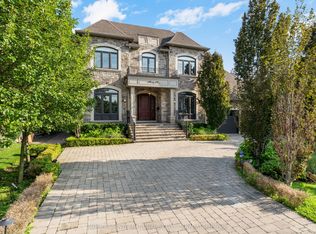 45 Crestwood Rd, Vaughan, ON L4J 1A4