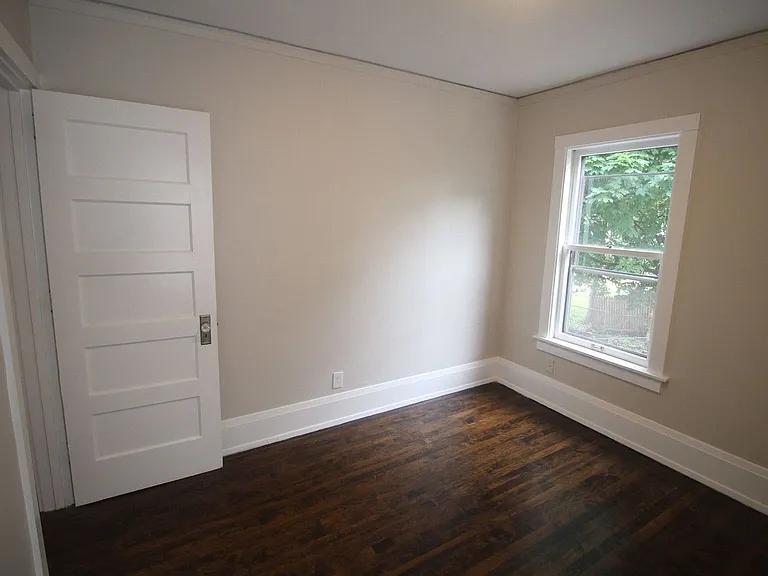 2161 N 48th St #UPPER — Photo 26