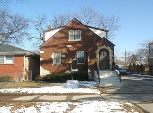 9305 S Emerald Ave, Chicago, IL 60620