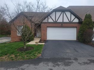 401 Kingsberry Cir, Pittsburgh, PA 15234