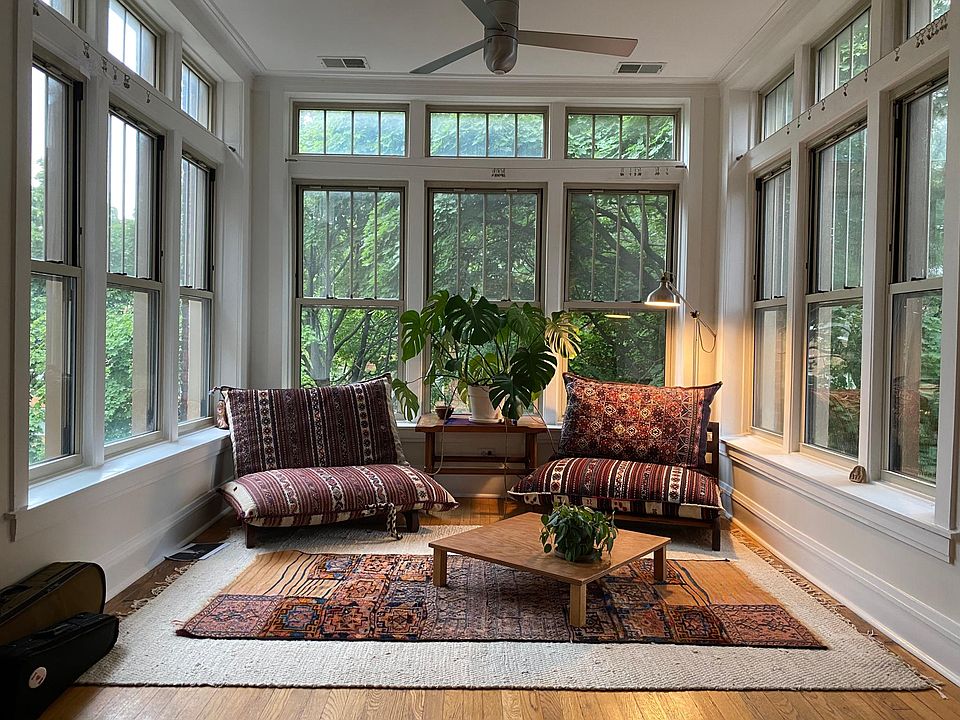 1st image of 4938 N Wolcott Ave #3