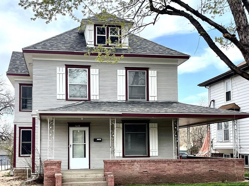 1st image of 1618 11th Ave
