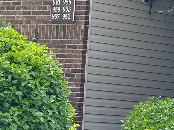 951 Westgate Dr S #951, Fort Lee, NJ 07024