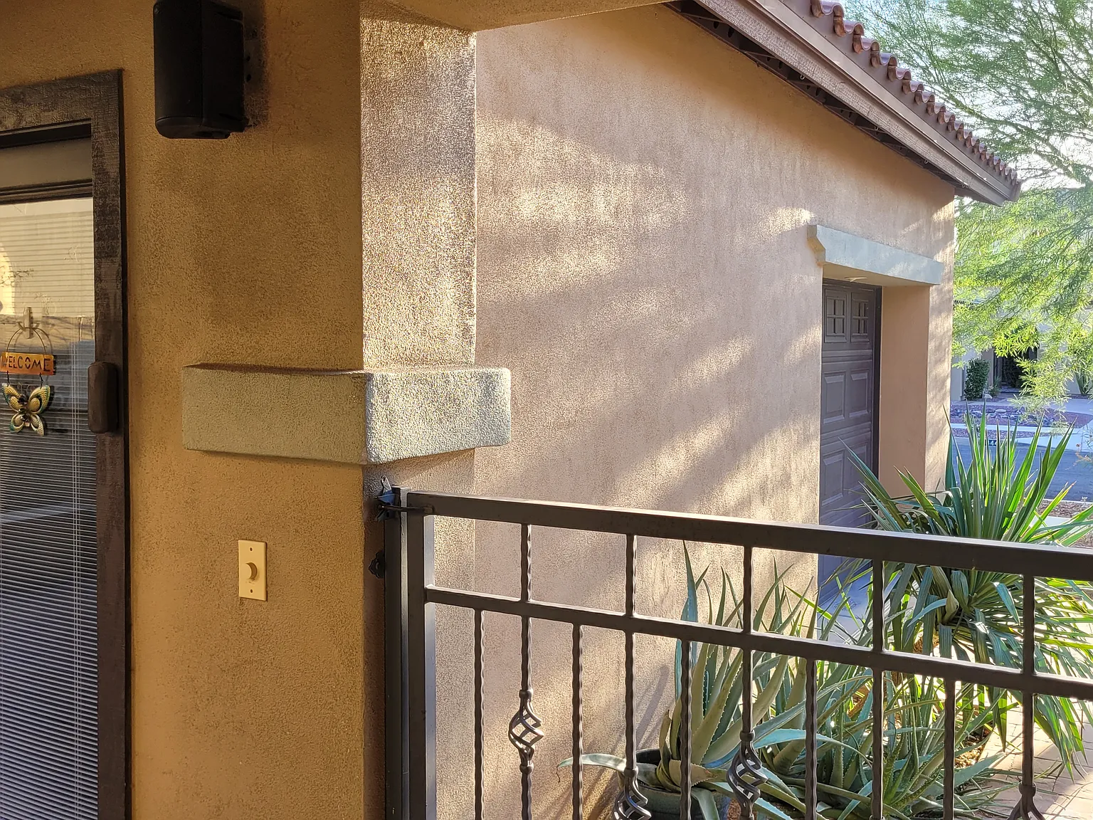 8445 S 21st Pl — Photo 3