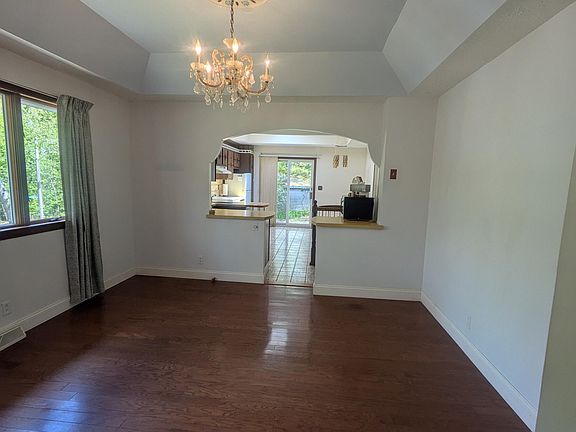 5th image of 22 Vernon Street