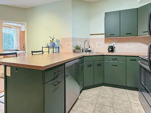 5th image of 160 S Moberly Rd #306