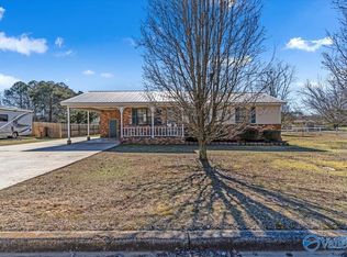 60 Campbell St, Moulton, AL 35650