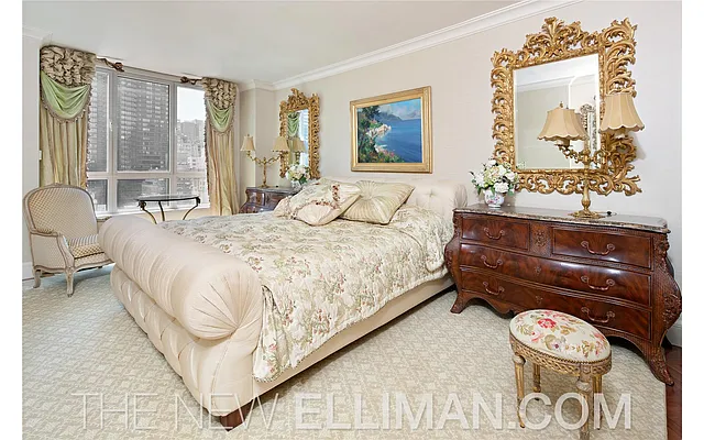 Sold by Douglas Elliman | media 4