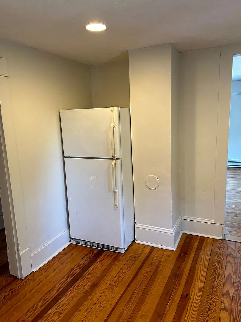 706 Progress St — Photo 3
