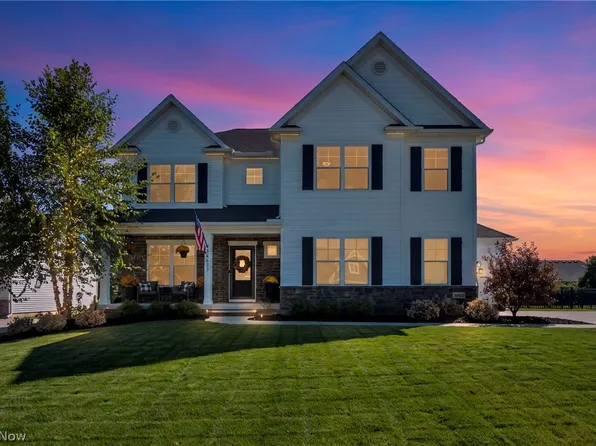 36633 Capri Ln, North Ridgeville, OH 44039