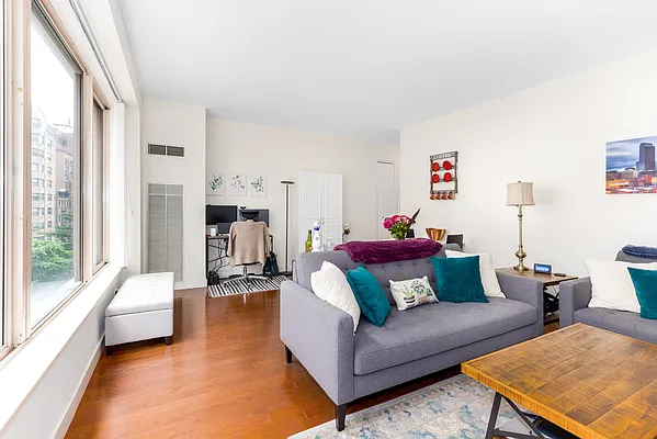 Sold by Douglas Elliman | media 6