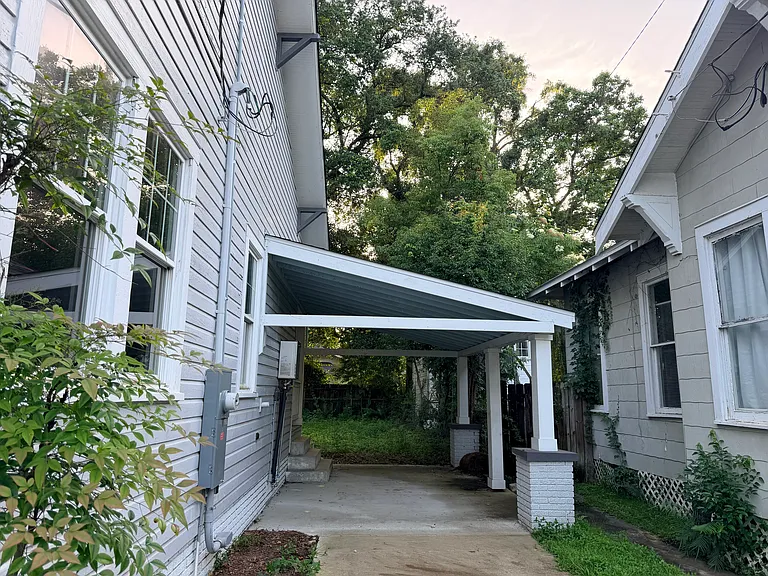 458 Michigan Ave — Photo 18