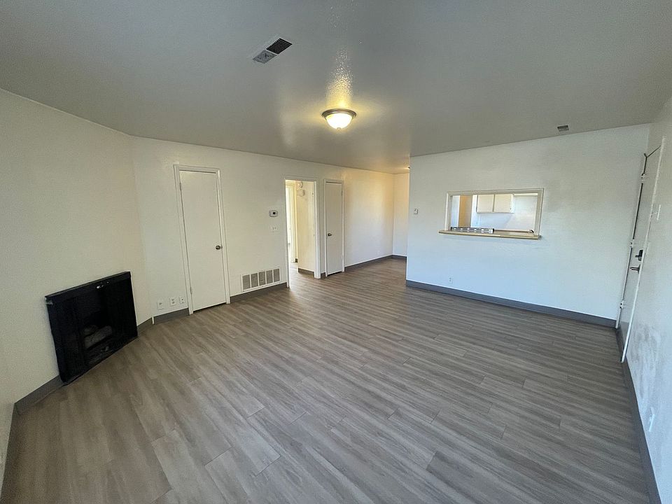 4371 / 4365 S Fairbourne Ave - 4371 S Fairbourne Ave Murray, UT | Zillow