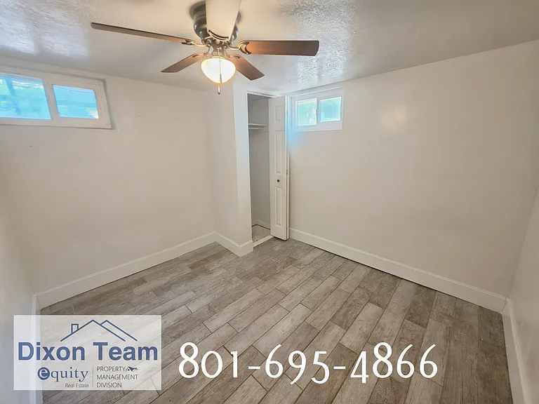 1284 E 22nd St — Photo 17