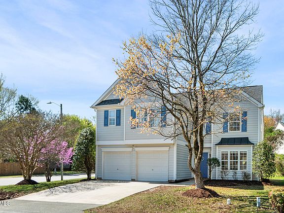 2nd image of 2201 Woodwyck Way