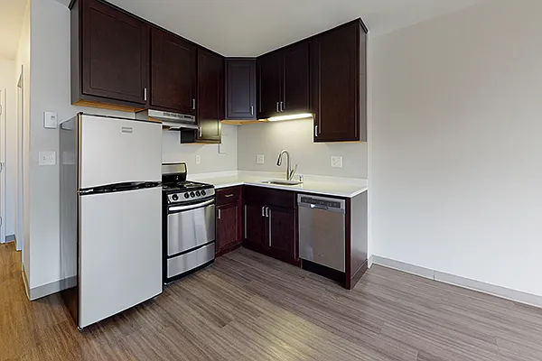 1671 N. Prospect Ave. — Photo 88