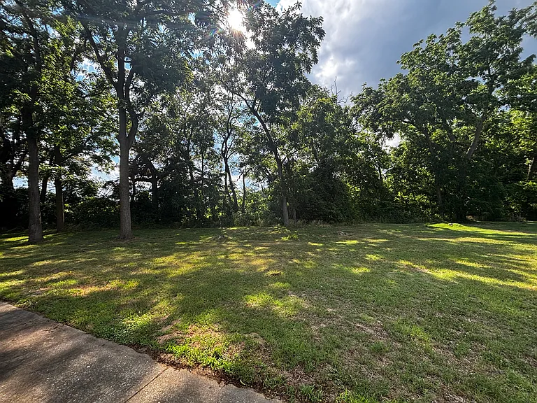 7 Comet Ct — Photo 4