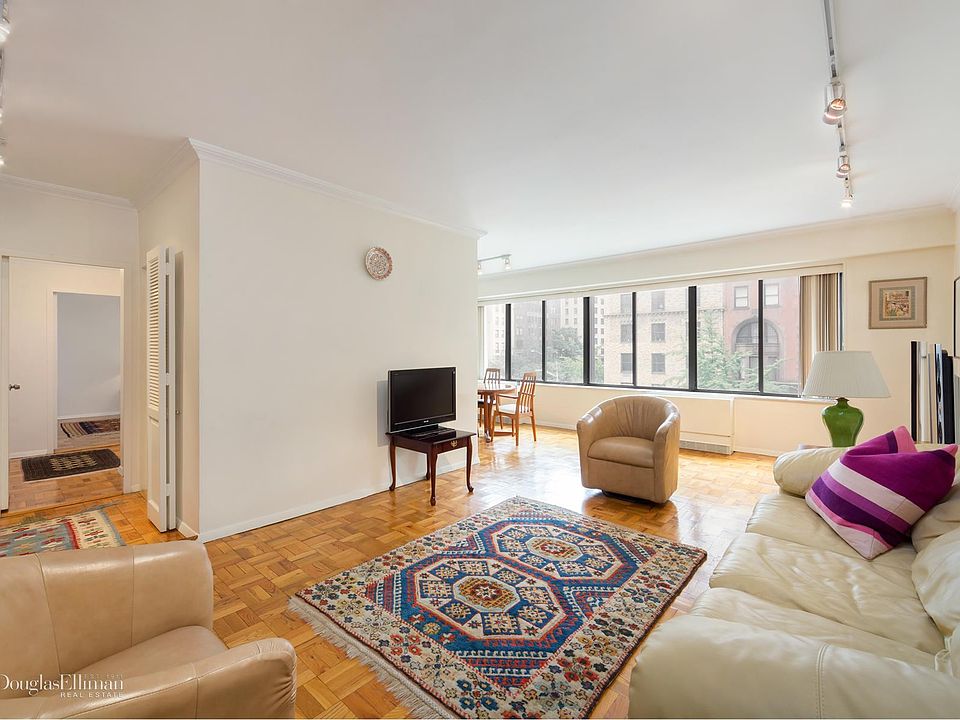 1st image of 900 Park Ave APT 3D