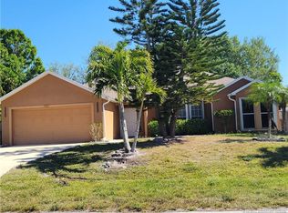 1957 SE Sandia Dr, Port Saint Lucie, FL 34983