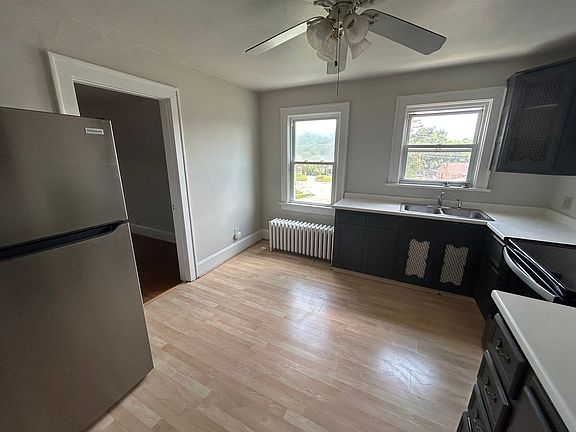 2nd image of 5517 Clearview Ave #2