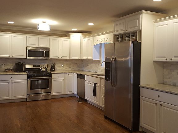 Kitchen (1)
