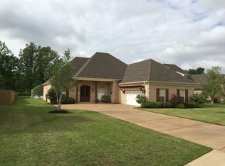 1593 Banbury Ln, Hernando, MS 38632
