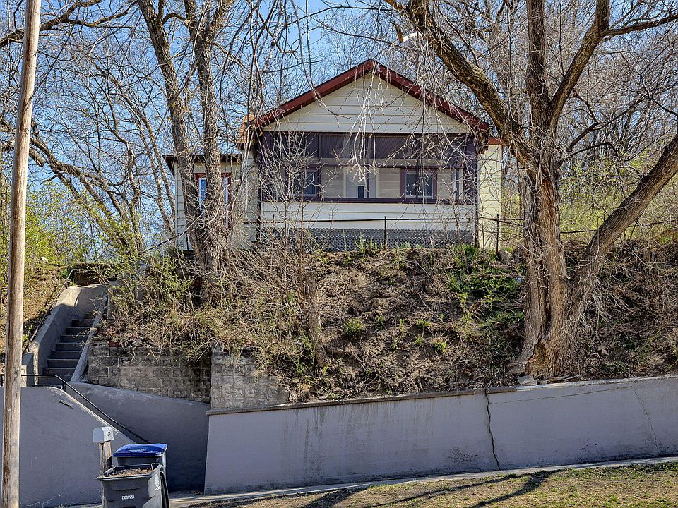1st image of 509 Damon St