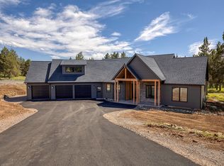 1168 Paper Birch Way, Klamath Falls, OR 97601