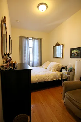 Rented by JK Dansar Corp | media 35